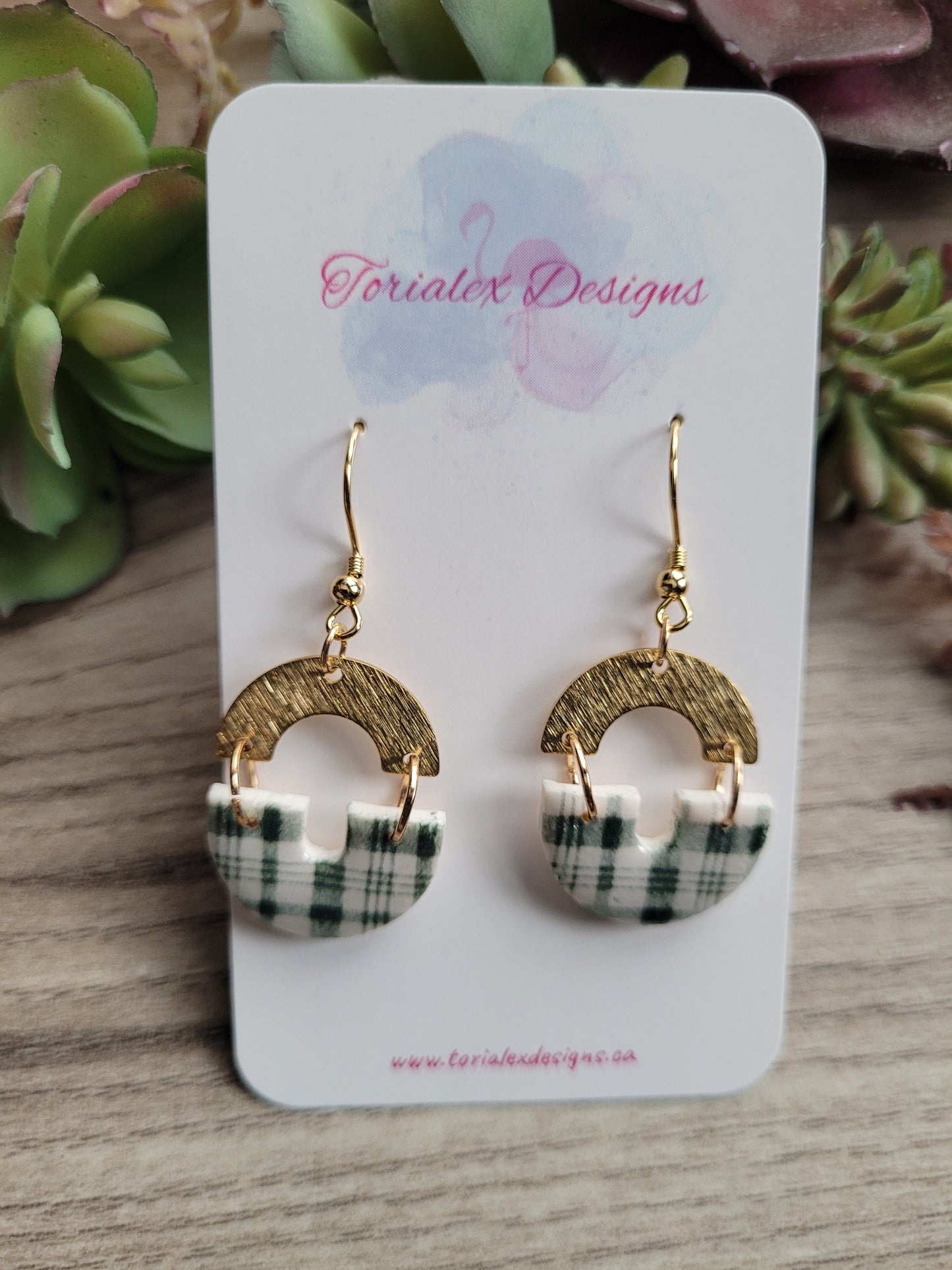 The Plaid Beauty