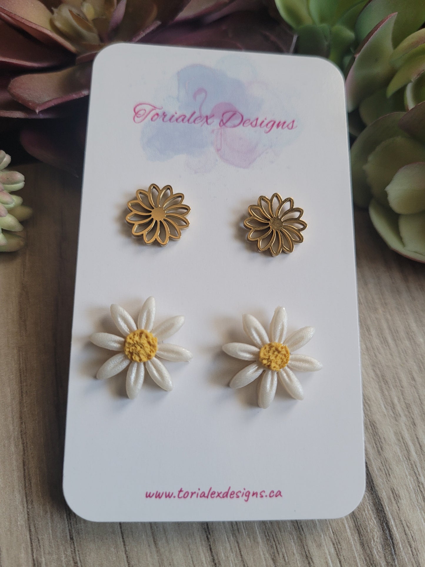 Daisy stud set