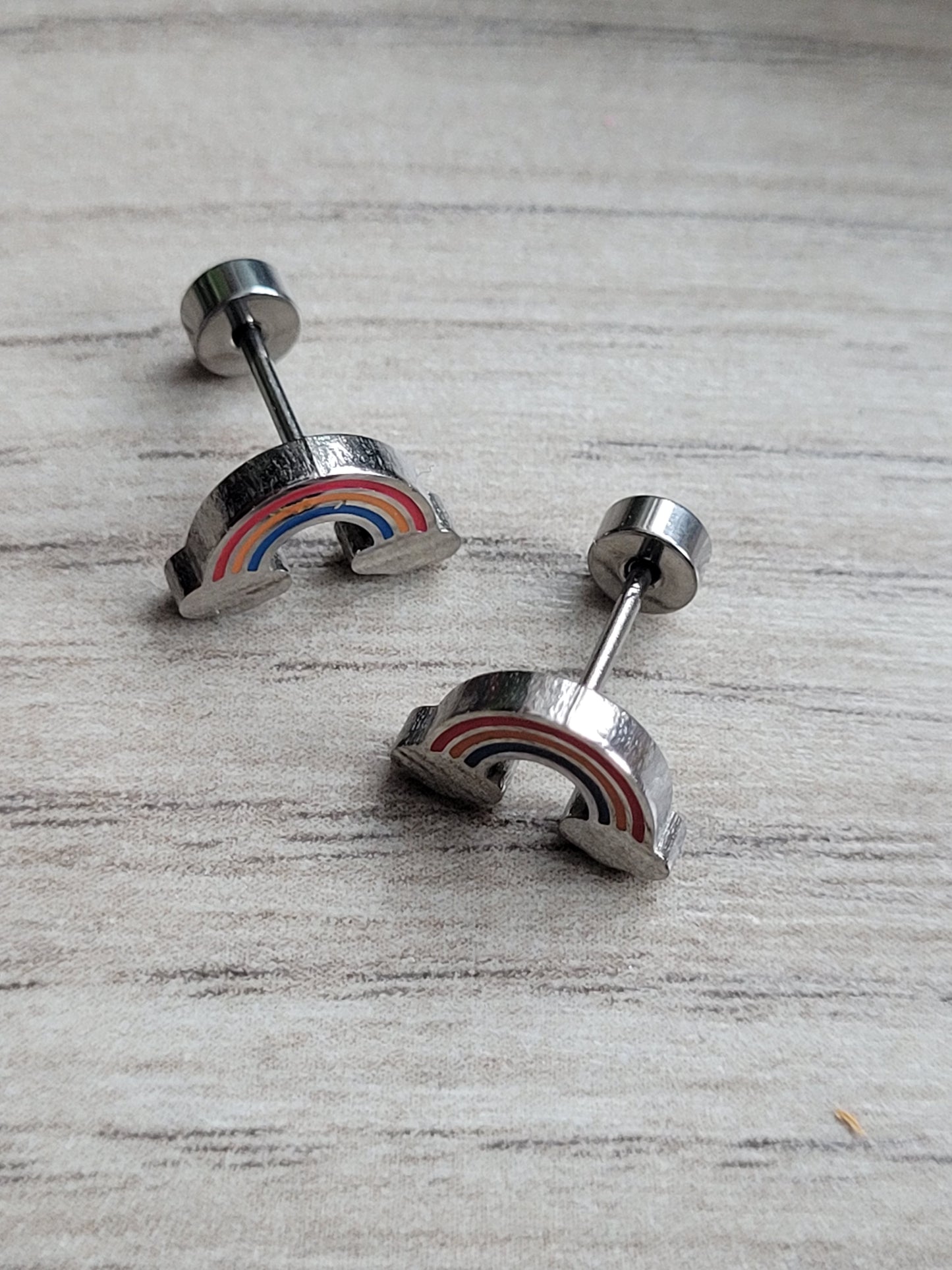 The Over the Rainbow stud set