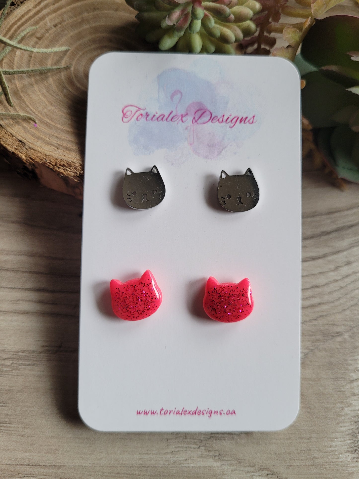 Pink Glitter Kitty stud set