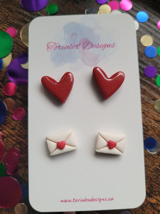 Love Letter Stud Set